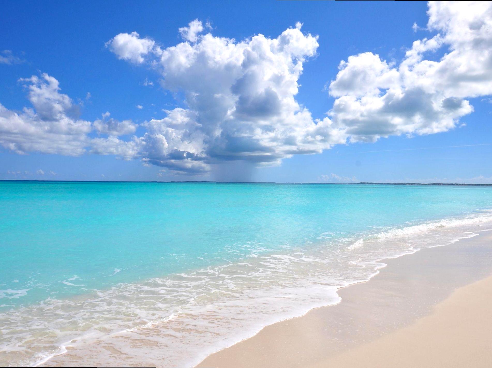 bsytds|Relaxing at Turquoise Bay: The Perfect Beach Day
